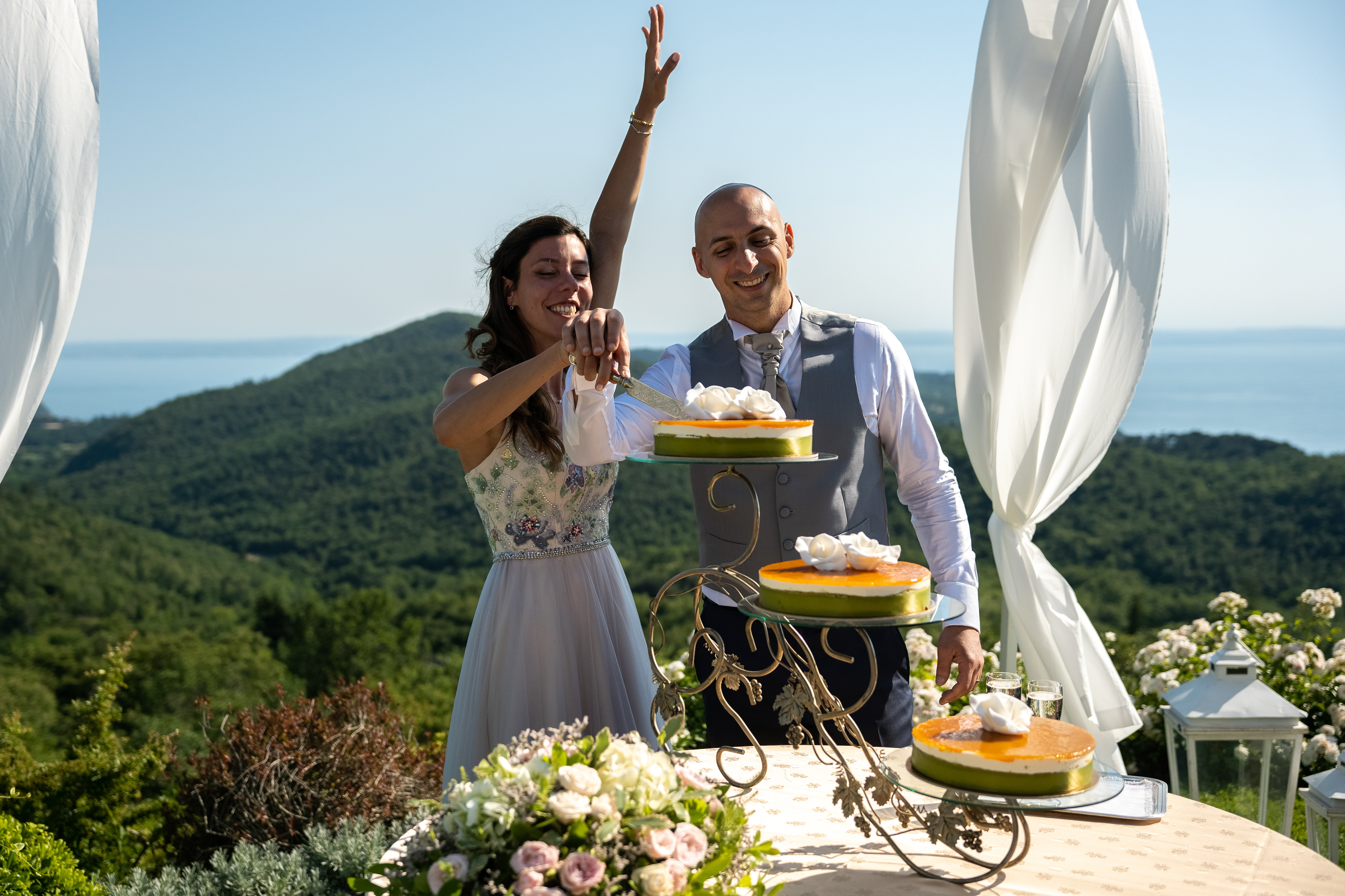 Cerimonie — Matrimoni, battesimi, comunioni, cresime e lauree.